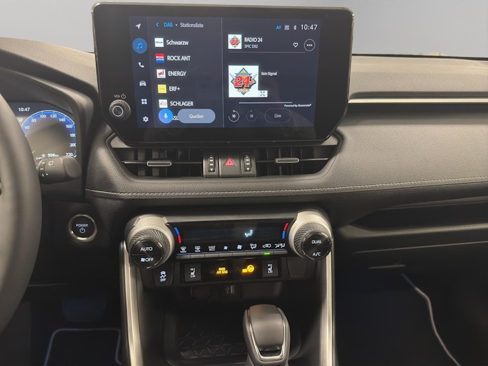 Vehicle image TOYOTA RAV-4