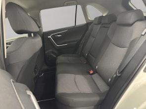 Vehicle image TOYOTA RAV4 2.5 HSD Trend