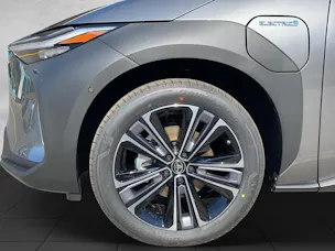 Toyota bZ4X Premium AWD
