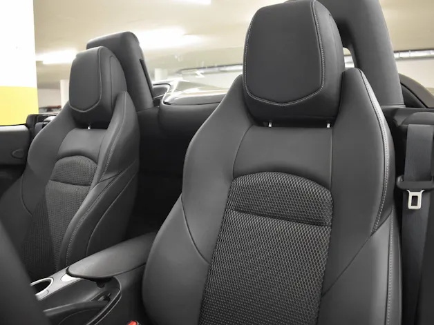 Nissan 370 Z Roadster 3.7 V6 24V Pack