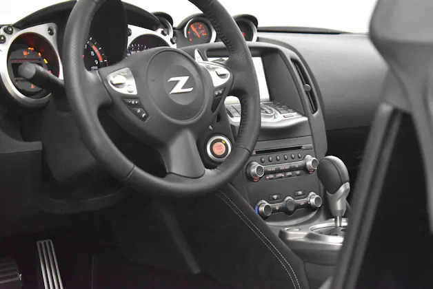 Nissan 370 Z Roadster 3.7 V6 24V Pack