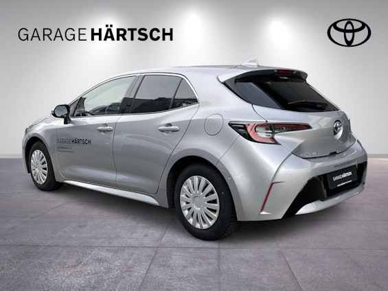 Vehicle image 3 Vehicle image 3