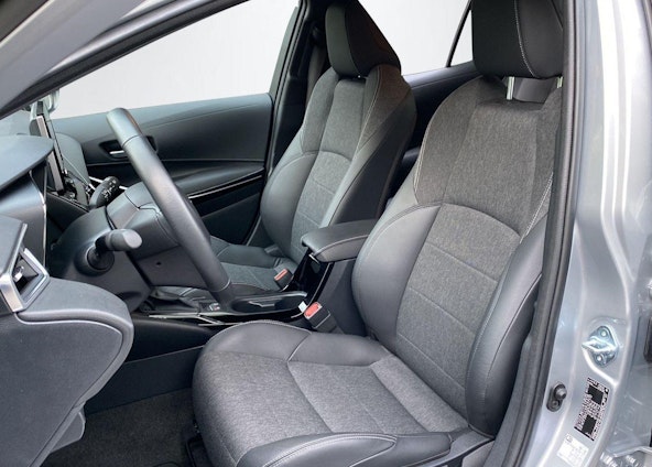 Vehicle image 14 Vehicle image 14