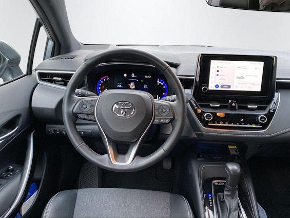 Vehicle image 12 Vehicle image 12