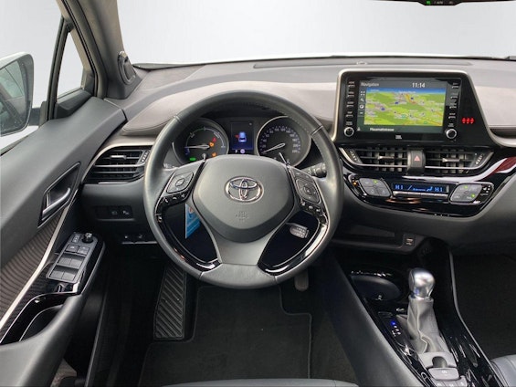 Vehicle image 12 Vehicle image 12