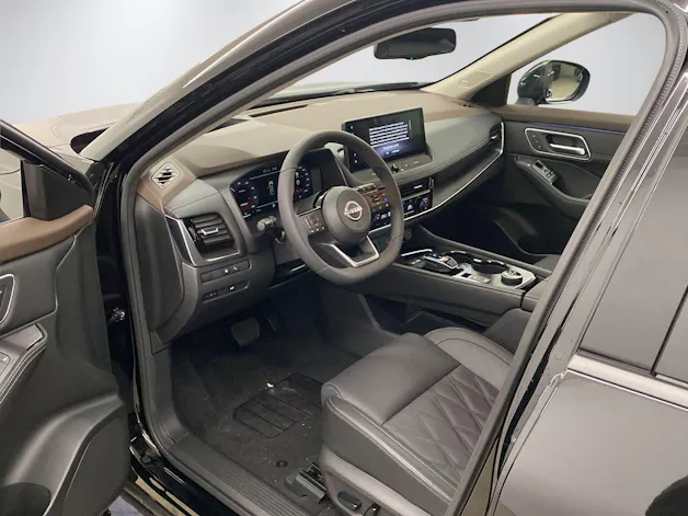Nissan X-Trail 1.5 VC-T Tekna+ e-4orce 7P