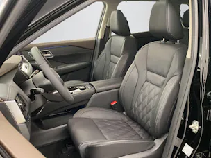 Nissan X-Trail 1.5 VC-T Tekna+ e-4orce 7P