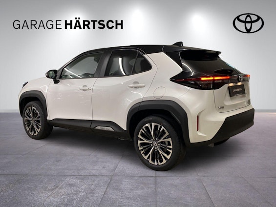 Vehicle image 8 Vehicle image 8