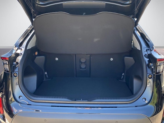 Vehicle image 9 Vehicle image 9