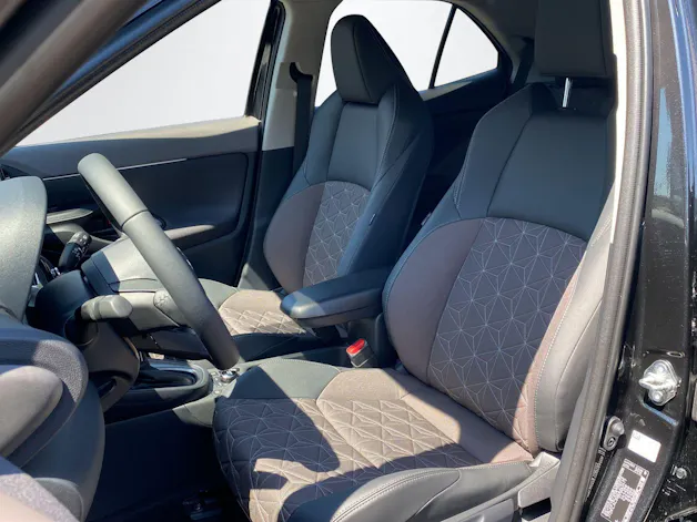 Toyota Yaris Cross 1.5 VVT-i HSD Elegant AWD-i