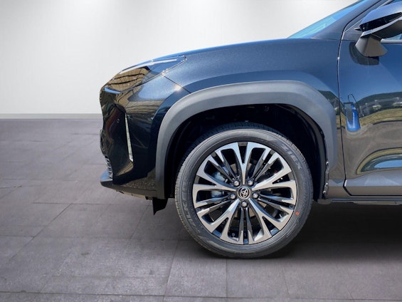 Vehicle image 3 Vehicle image 3