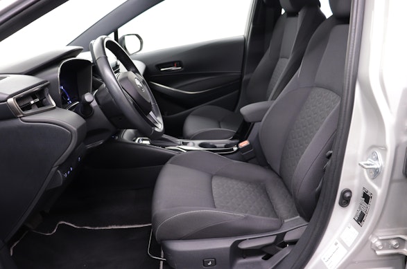 TOYOTA Corolla Touring Sports 1.8 HSD Comfort 2