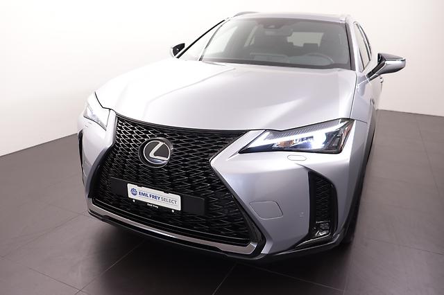 LEXUS UX 250h F-Line: Jetzt Probefahrt buchen!