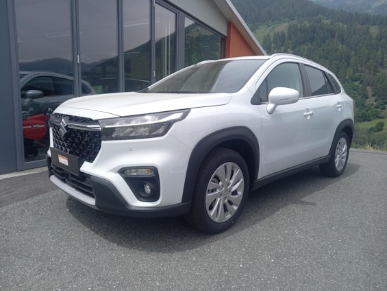 First vehicle image