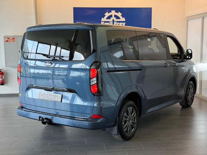 Vehicle image FORD TOURNEO