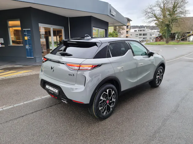 DS Automobiles 3 1.2 PureTech 130 Performance Line+