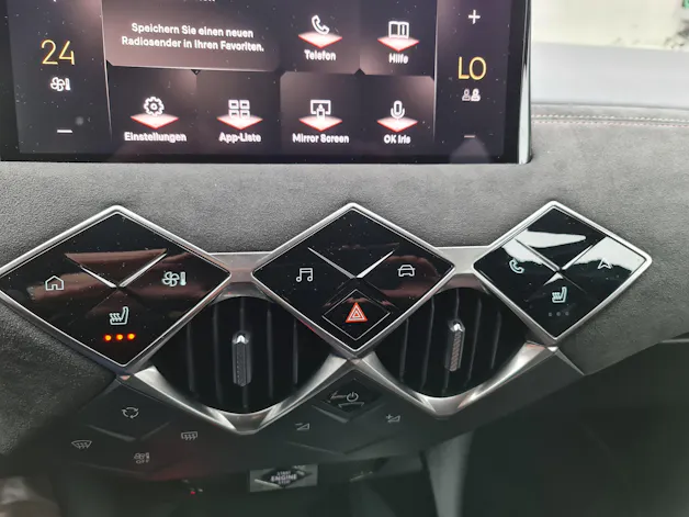 DS Automobiles 3 1.2 PureTech 130 Performance Line+