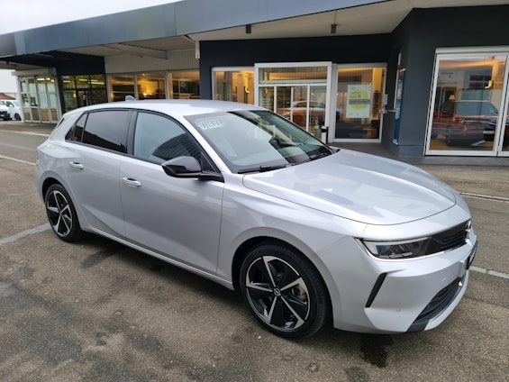 Vehicle image 23 Vehicle image 23