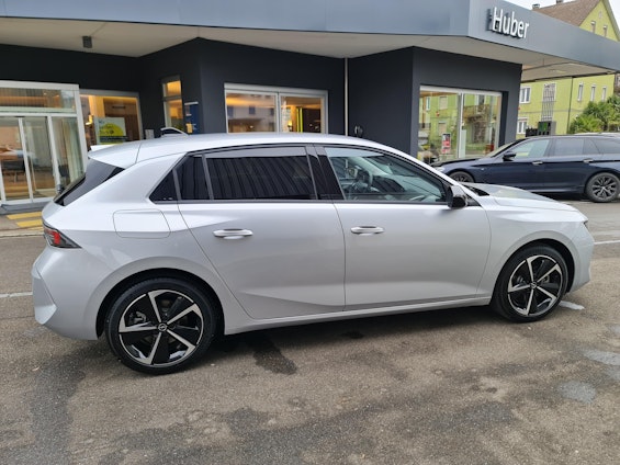 Vehicle image 25 Vehicle image 25