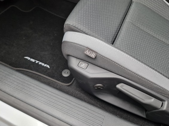 Vehicle image 11 Vehicle image 11