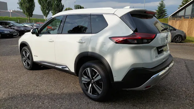 Nissan X-Trail 1.5 VC-T Tekna+ e-4orce