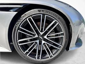 Fahrzeugbild ASTON MARTIN DB12 Coupé 4.0 V8 Bi-Turbo