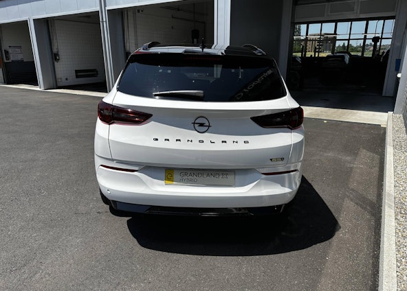 Vehicle image 8 Vehicle image 8