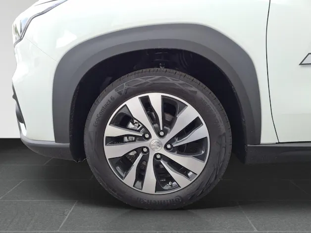 Suzuki S-Cross 1.5 Compact Top Hybrid 4x4