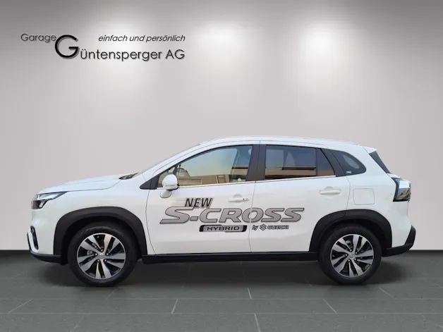Suzuki S-Cross 1.5 Compact Top Hybrid 4x4