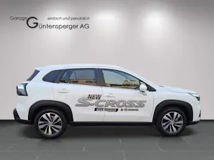 Suzuki S-Cross 1.5 Compact Top Hybrid 4x4