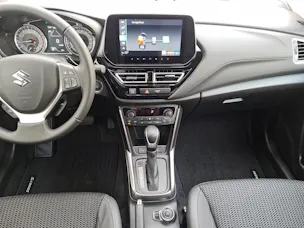 Suzuki S-Cross 1.5 Compact Top Hybrid 4x4