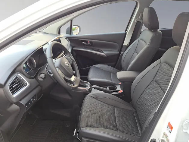 Suzuki S-Cross 1.5 Compact Top Hybrid 4x4