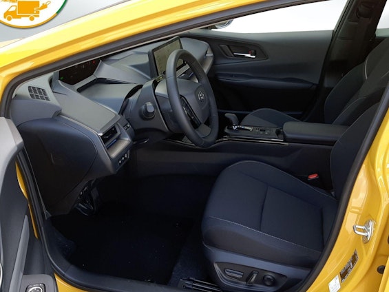 Vehicle image 9 Vehicle image 9