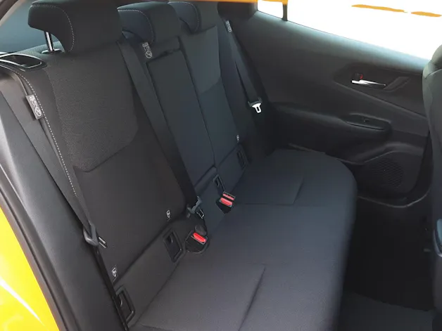 Toyota Prius 2.0 Plug-In-Hybrid Style