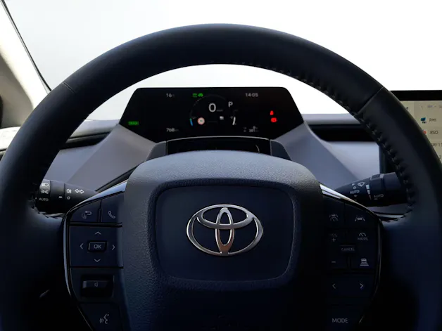 Toyota Prius 2.0 Plug-In-Hybrid Style