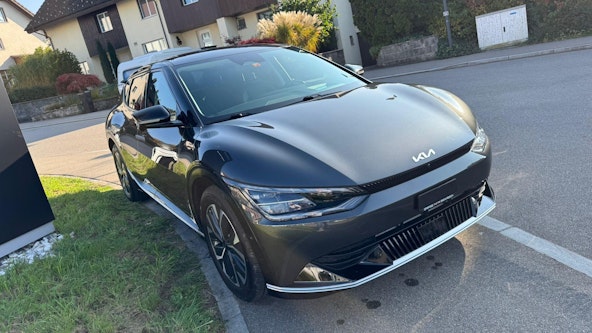 Vehicle image 2 Vehicle image 2