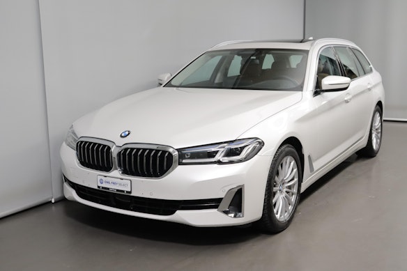 Abonnement BMW Serie 3 Touring Hybride pour particulier