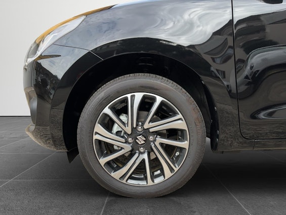 Vehicle image 13 Vehicle image 13