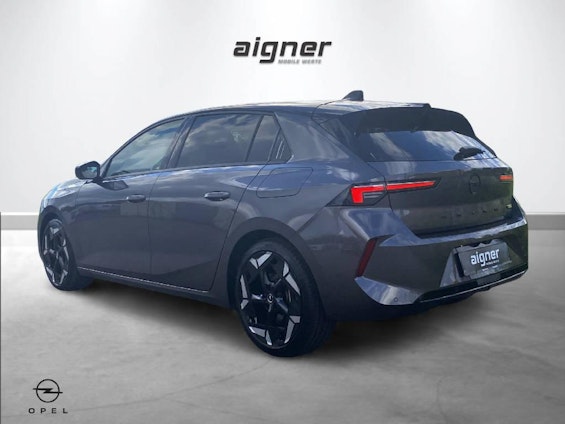 Vehicle image 2 Vehicle image 2