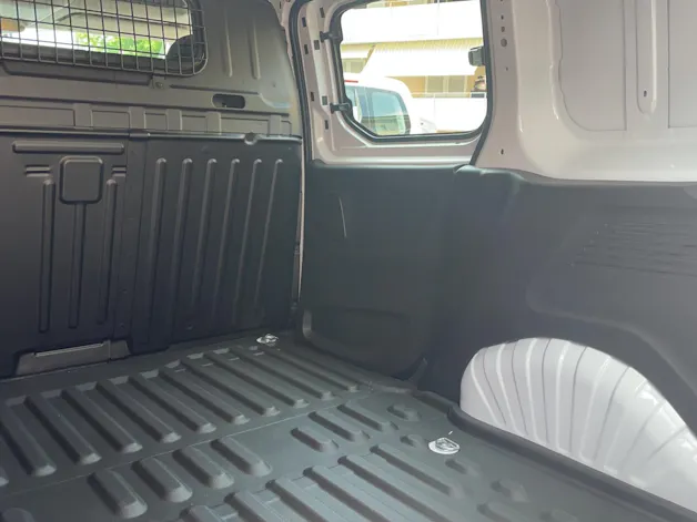Opel Combo Cargo 2.0 t 1.2 Essentia S/S