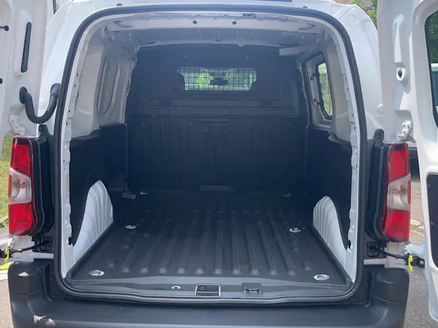 Opel Combo Cargo 2.0 t 1.2 Essentia S/S