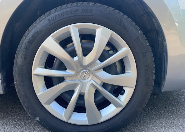 Vehicle image 13 Vehicle image 13