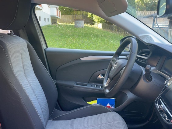 Vehicle image 7 Vehicle image 7