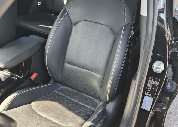 Vehicle image 7 Vehicle image 7