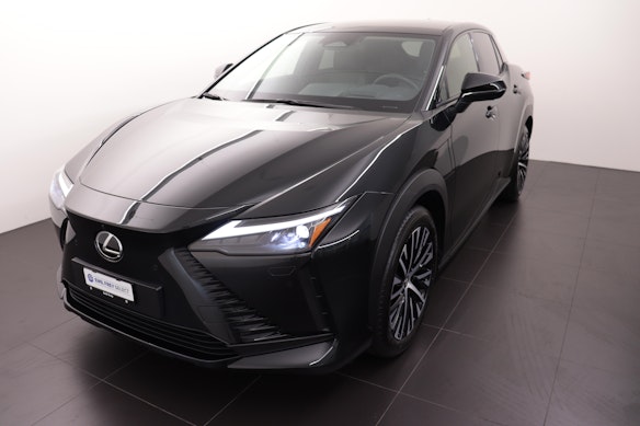 LEXUS RZ 450e Comfort 1