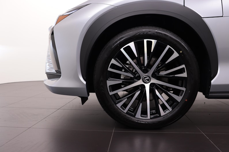 Vehicle image LEXUS RZ