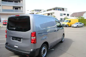 Opel Vivaro Cargo 2.7 t S 1.5 CDTI 102 Essentia S/S