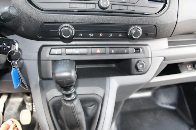 Opel Vivaro Cargo 2.7 t S 1.5 CDTI 102 Essentia S/S