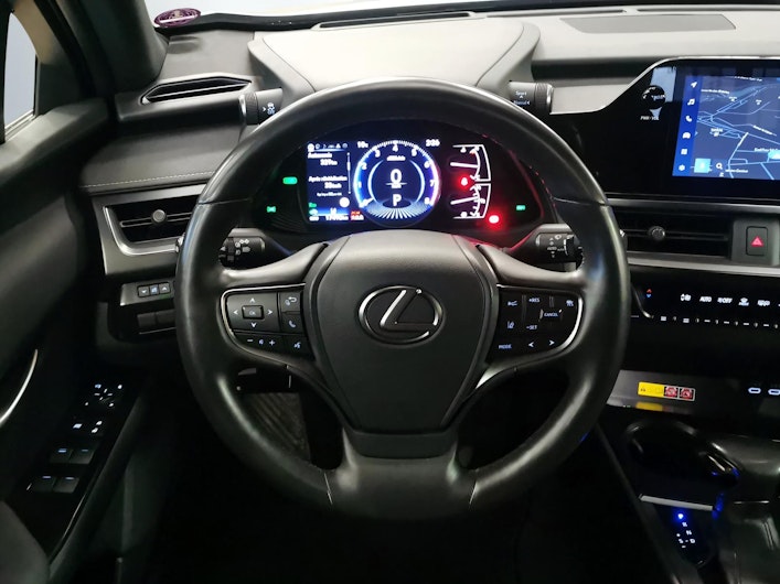 Vehicle image LEXUS UX