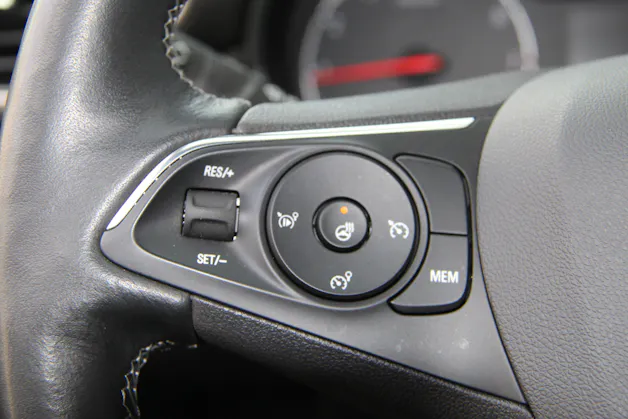 Opel Crossland X 1.2 T 130 Ultimate S/S